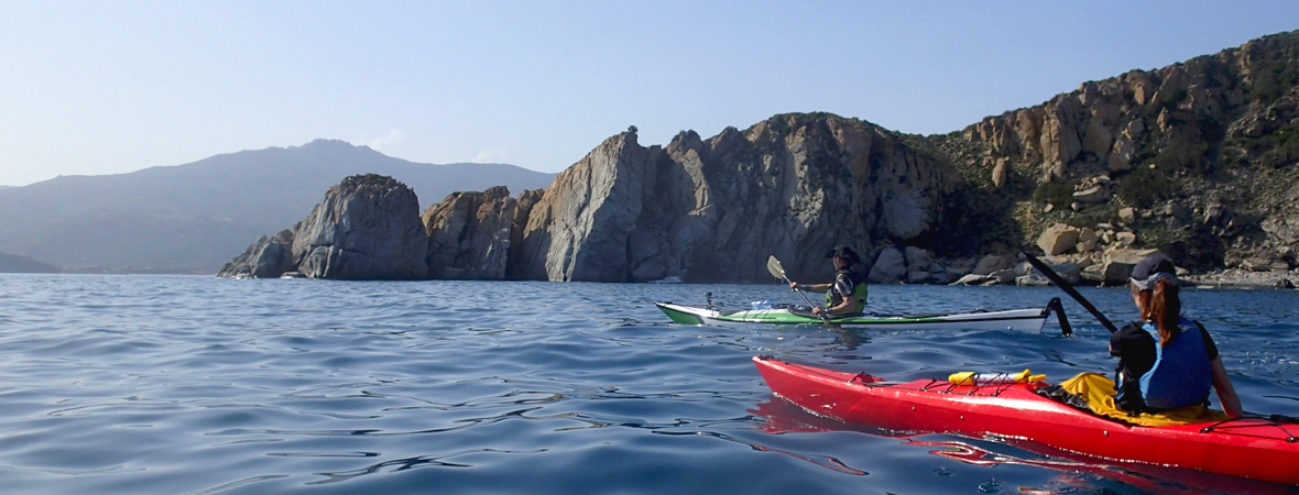Entdecken Sie Abenteuer pur mit unseren Kanuferien auf Elba!